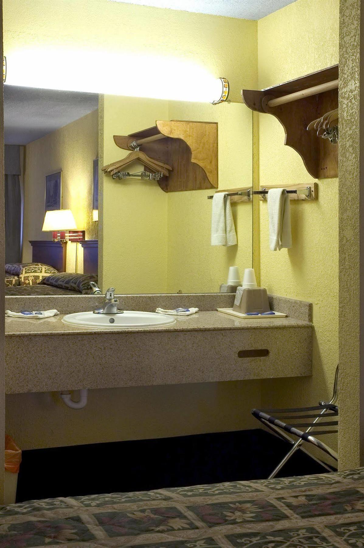Motel 6 Houston, Tx Fm 1960 Bammel Экстерьер фото